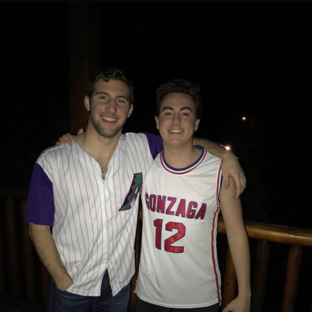 Meet your Posher, Evan